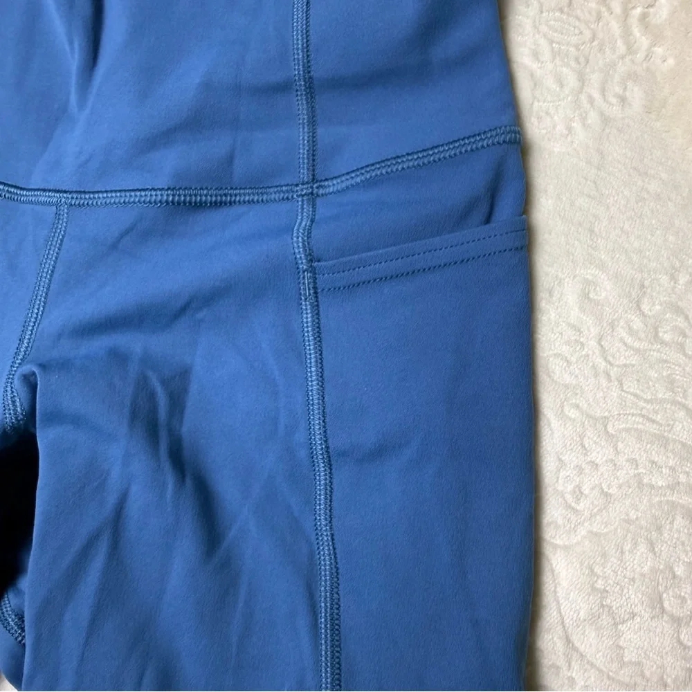 Patagonia Deep Blue Women's High-Rise Bike Shorts with Side Pockets - Picture 6 of 7